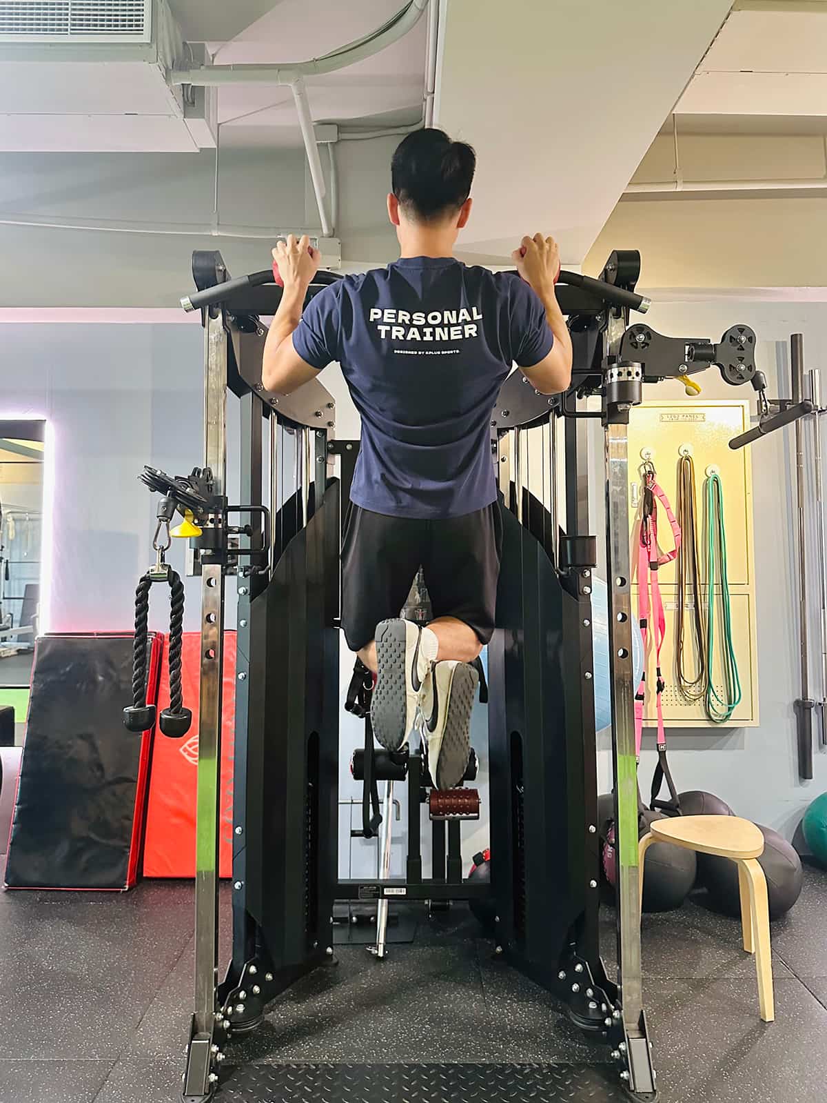 引體向上